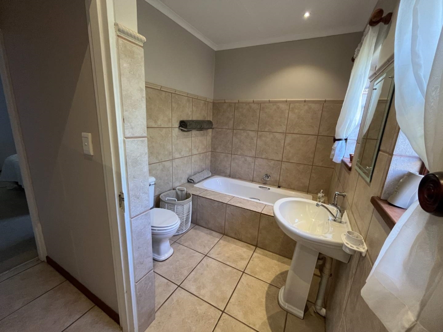 3 Bedroom Property for Sale in Middelpos Northern Cape